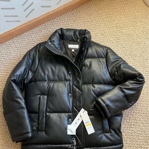 Calvin Klein - Cropped PUFFER jacket size M